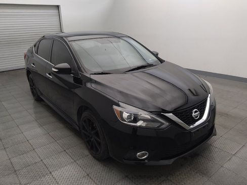 Used 2017 Nissan Sentra SR Turbo w/ SR Midnight Edition FWD image 13