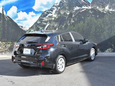 Used 2024 Subaru Impreza 2.0i image 3