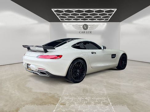 Used 2017 Mercedes-Benz AMG GT S image 5