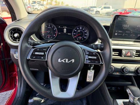 Used 2024 Kia Forte LXS FWD image 21