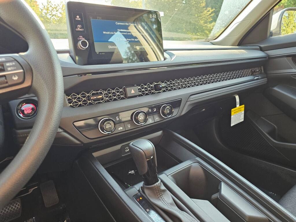 New 2026 Honda Accord LX image 31