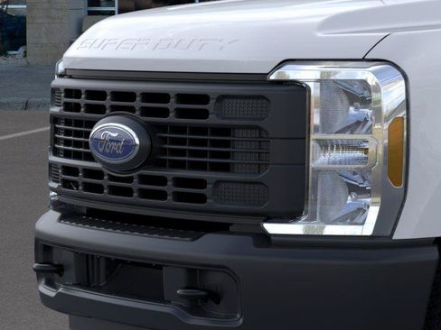 New 2026 Ford F350 XL AWD/4WD image 17