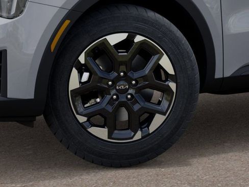 New 2026 Kia Sorento S image 10