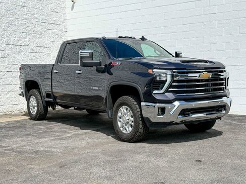 Certified 2024 Chevrolet Silverado 3500 LTZ w/ LTZ Premium Package AWD/4WD image 1