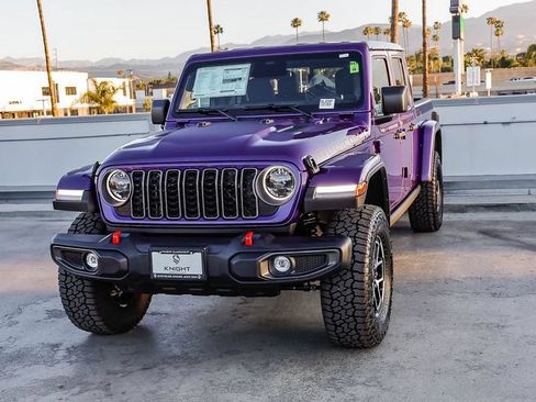 New 2026 Jeep Gladiator Rubicon w/ Safety Group AWD/4WD image 4