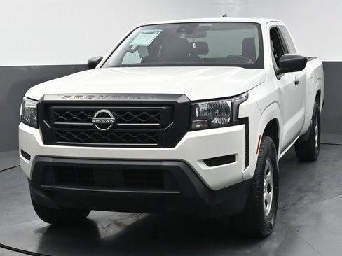 Used 2022 Nissan Frontier S image 6