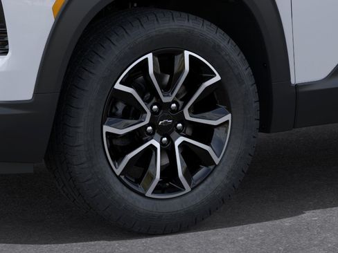 New 2026 Chevrolet TrailBlazer ACTIV w/ Driver Confidence Package FWD image 29