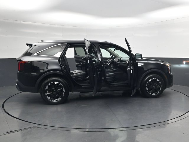 Used 2024 Kia Sorento S AWD/4WD image 41