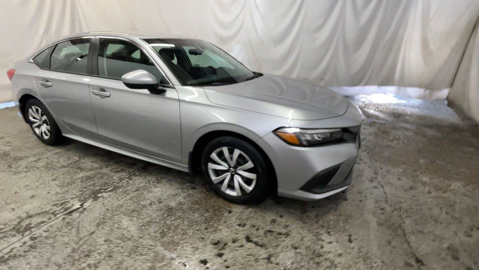 Used 2024 Honda Civic LX image 3