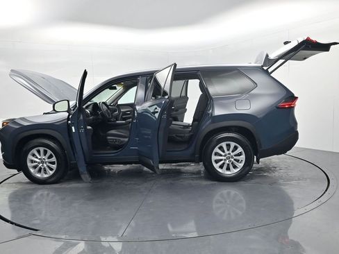 Used 2026 Toyota Grand Highlander XLE image 69