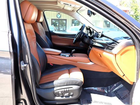 Used 2015 BMW X6 xDrive50i AWD/4WD image 18