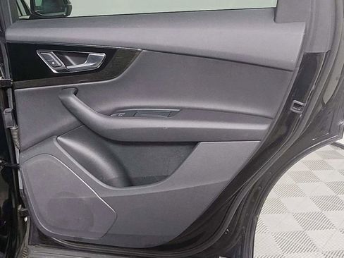 Used 2019 Audi Q7 3.0T Premium w/ Convenience Package image 18