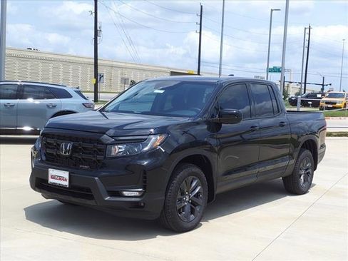 New 2026 Honda Ridgeline Sport image 3