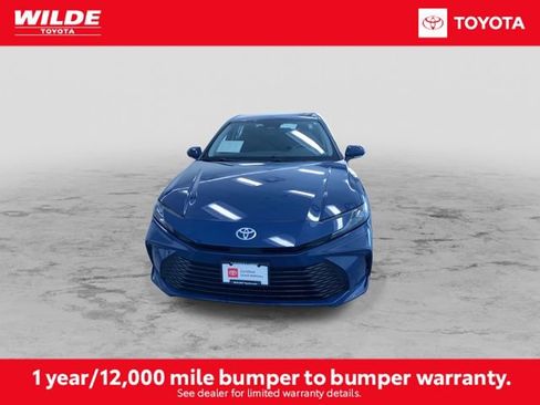 Certified 2025 Toyota Camry LE image 4