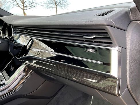 Used 2025 Audi Q7 Premium Plus image 18