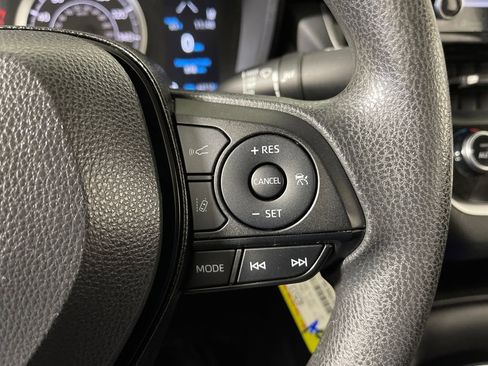 Certified 2022 Toyota Corolla LE image 27