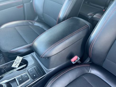 Used 2025 Ford Escape ST-Line AWD/4WD image 20