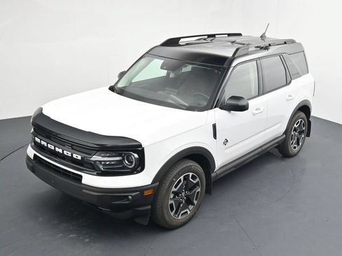 Used 2021 Ford Bronco Sport Outer Banks AWD/4WD image 12