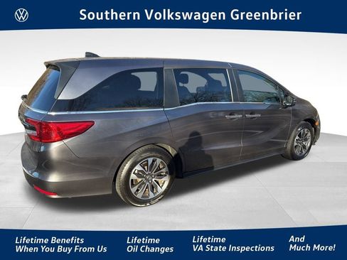 Used 2024 Honda Odyssey EX-L image 1