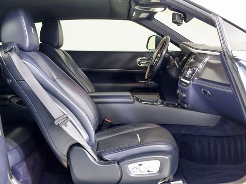 Used 2018 Rolls-Royce Dawn RWD image 35