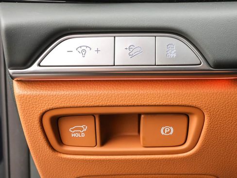 Used 2026 Genesis GV80 2.5T Prestige image 19