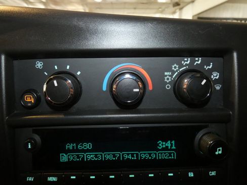 Used 2024 Chevrolet Express 2500 w/ Driver Convenience Package RWD image 14