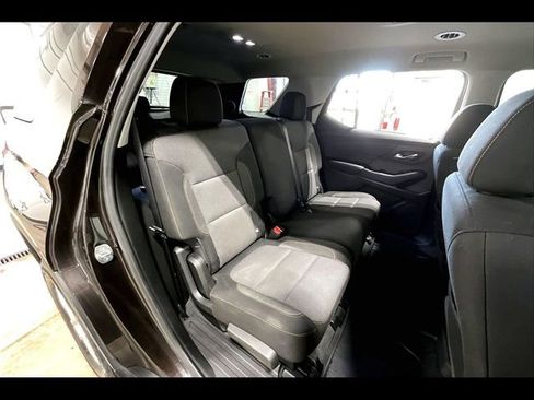 Used 2019 Chevrolet Traverse LT image 22
