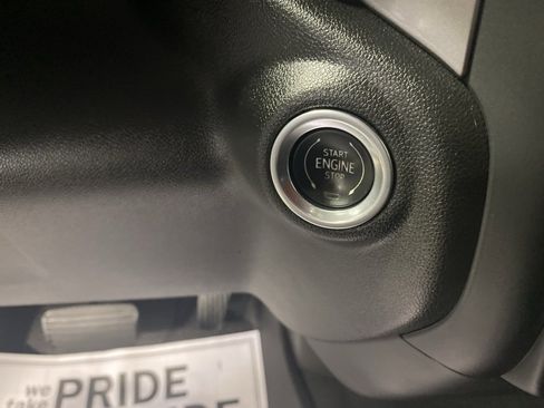 Certified 2022 Chevrolet Silverado 1500 Custom image 31