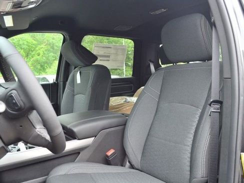 New 2026 RAM 3500 Big Horn AWD/4WD image 16