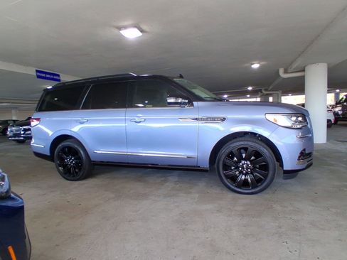 Used 2023 Lincoln Navigator Black Label image 7