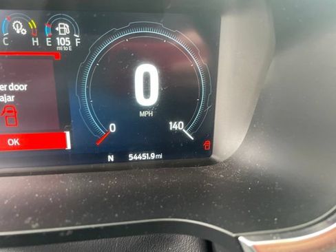 Used 2022 Ford F150 Raptor w/ Equipment Group 801A High AWD/4WD image 19