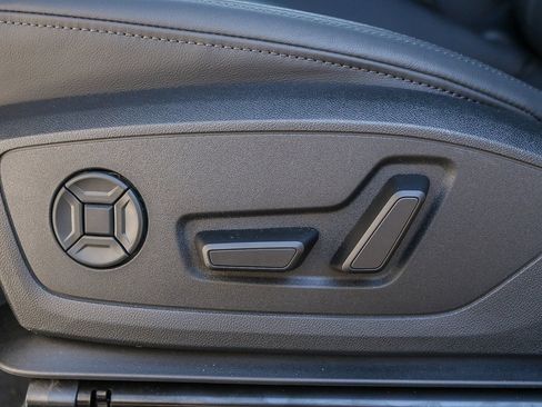 New 2025 Audi Q3 2.0T Premium Plus image 20