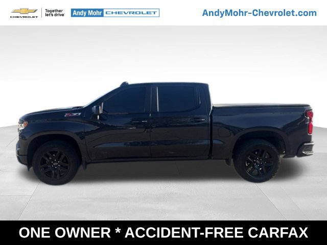 Used 2024 Chevrolet Silverado 1500 RST w/ Z71 Off-Road Package AWD/4WD image 2
