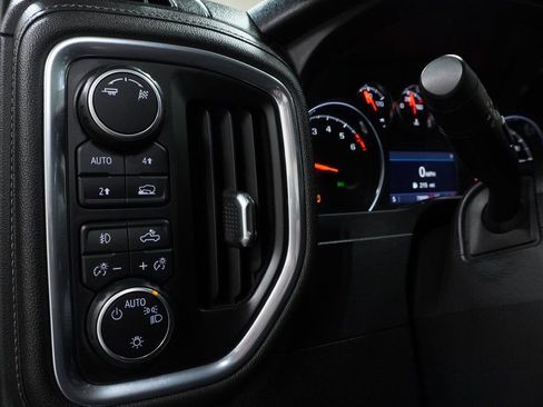 Used 2019 Chevrolet Silverado 1500 LT w/ All-Star Edition image 19