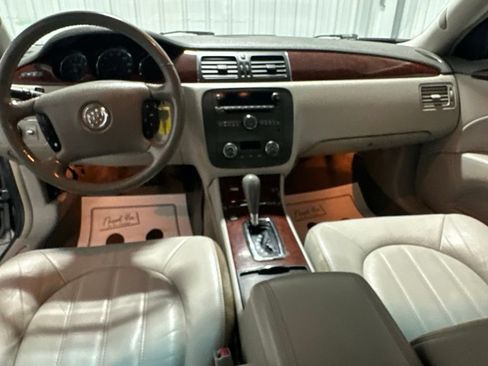 Used 2007 Buick Lucerne CXL w/ Luxury Package FWD image 12