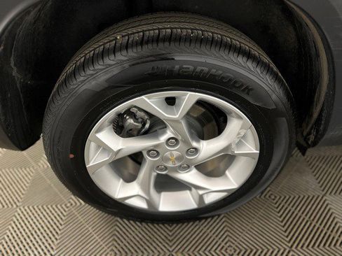 Certified 2024 Chevrolet Trax LS w/ LS Convenience Package image 16