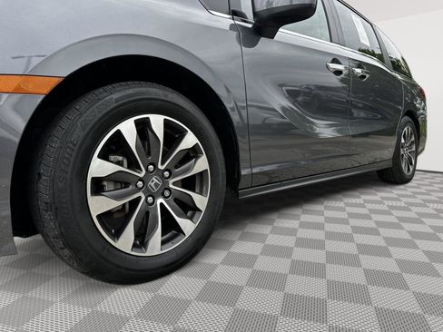 Certified 2024 Honda Odyssey EX-L image 6