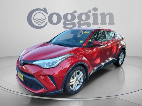 Used 2020 Toyota C-HR LE FWD image 1