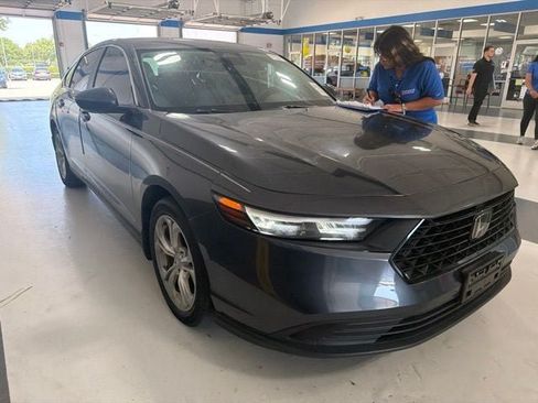 Used 2023 Honda Accord LX image 4