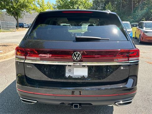 New 2026 Volkswagen Atlas SEL image 6