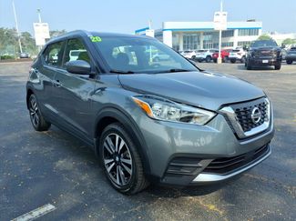 Used 2020 Nissan Kicks SV FWD video 1