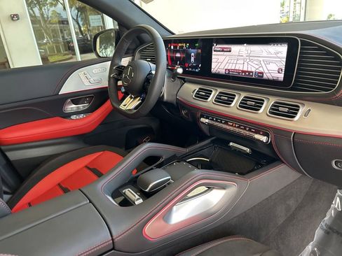 Used 2024 Mercedes-Benz GLE 53 AMG 4MATIC Coupe w/ Driver Assistance Package image 24