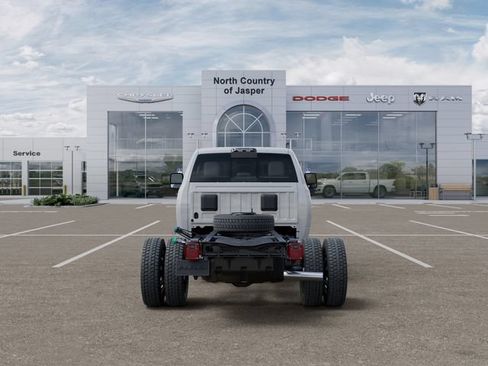New 2026 RAM 4500 Tradesman AWD/4WD image 10