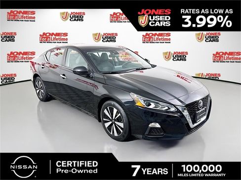 Certified 2022 Nissan Altima 2.5 SV image 1