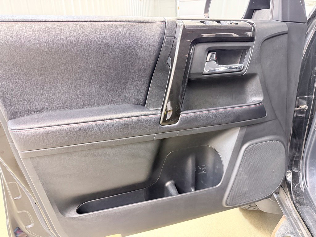 Used 2019 Toyota 4Runner TRD Pro AWD/4WD image 8