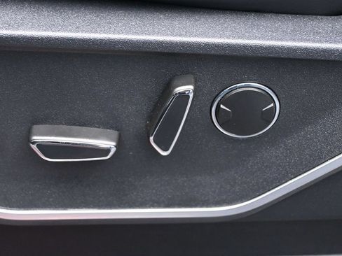 Certified 2025 Ford F150 Raptor AWD/4WD image 11