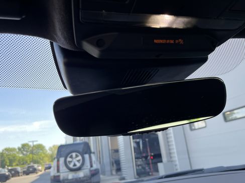 Used 2020 Jaguar F-TYPE Checkered Flag image 23