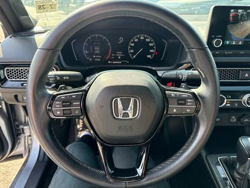 Used 2023 Honda Civic Sport image 22