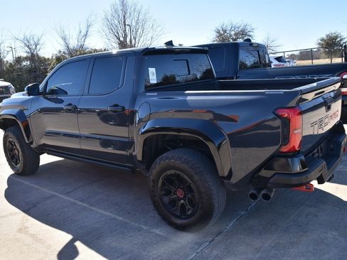 Used 2025 Toyota Tacoma TRD Pro image 7