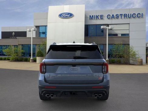 New 2026 Ford Explorer ST w/ Sun And Sound Package image 5